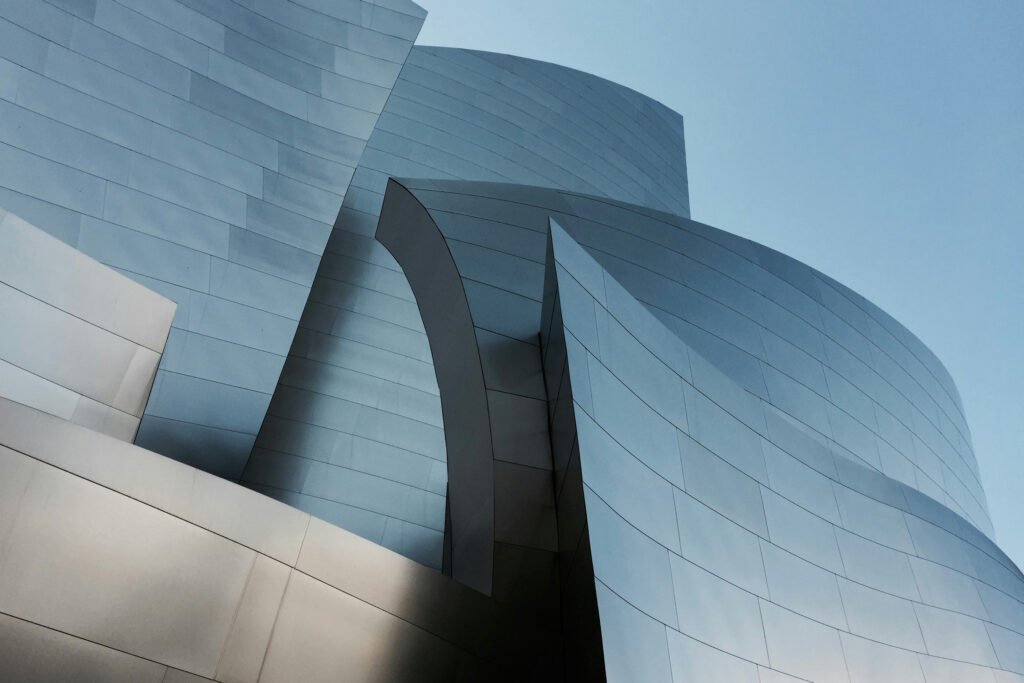 tobias-keller-2ecH5Lw3zSk-unsplash